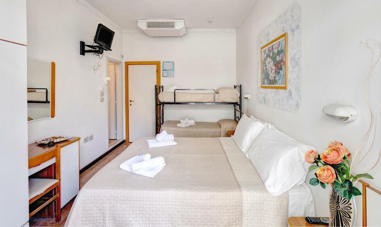 Hotel Niagara Riccione Zewnętrze zdjęcie